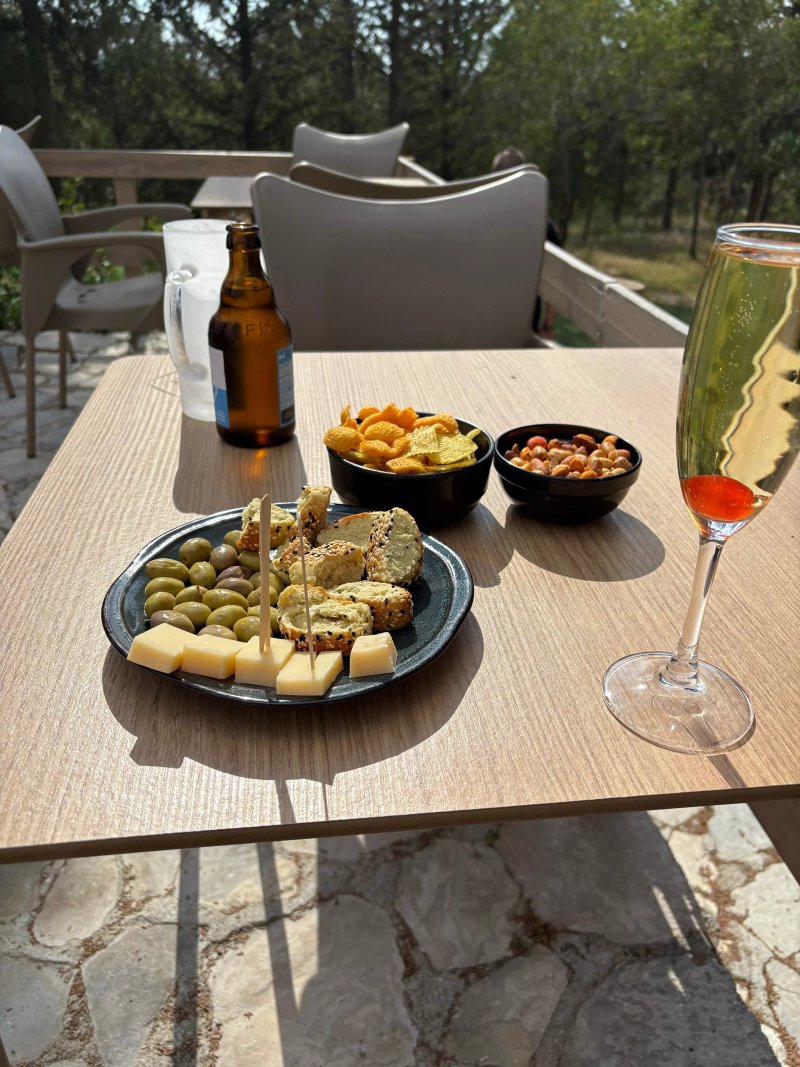 Koule Cafe Bar Restaurant