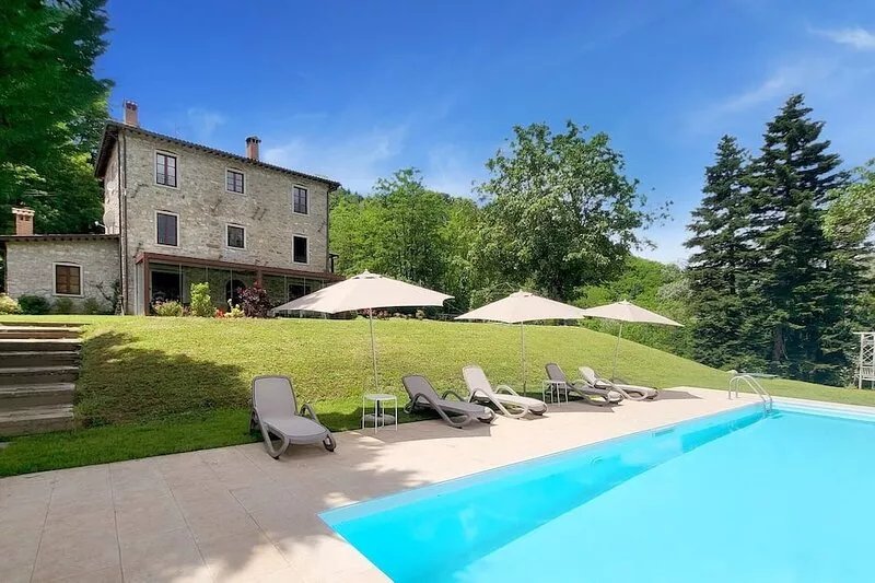 Casolare al Poggio - Country house, large private pool. WIFI. Walk to river.