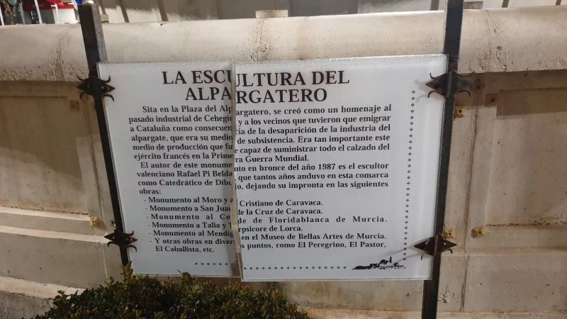 Escultura el Alpargatero