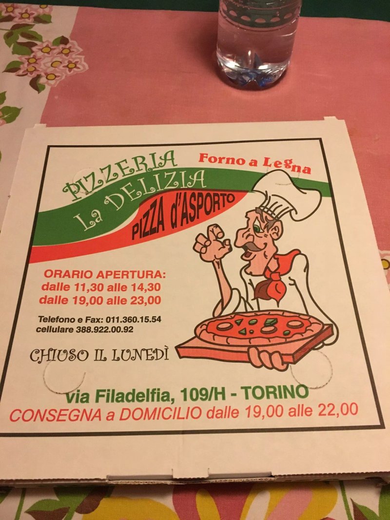 Pizza d'asporto La Delizia