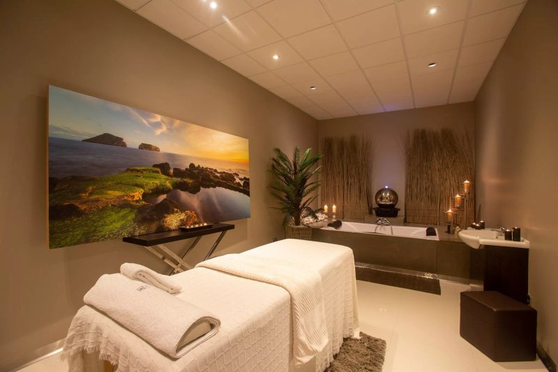 Elegancia - sonia santos - clinica medica dentaria estetica e spa