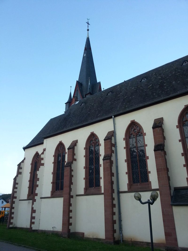 Katholische Pfarrkirche Maria Himmelfahrt
