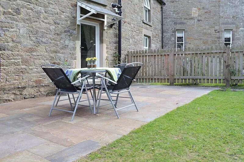 2 bedroom accommodation in Hulme End, near Hartington