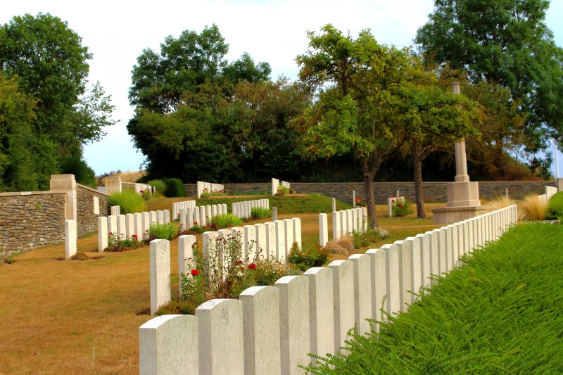 Ribecourt British Cemetery