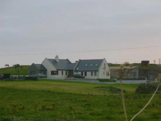 SeaView Farmhouse B&B