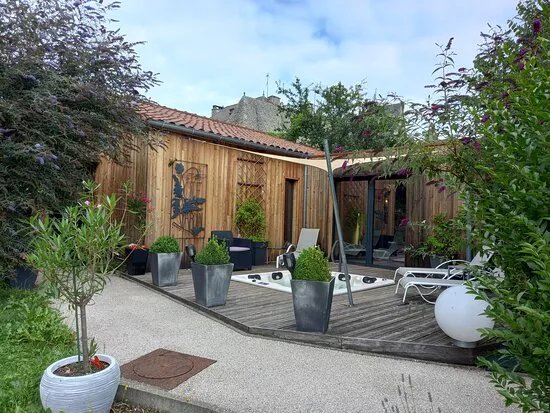 Institut de Beaute Cote Jardin