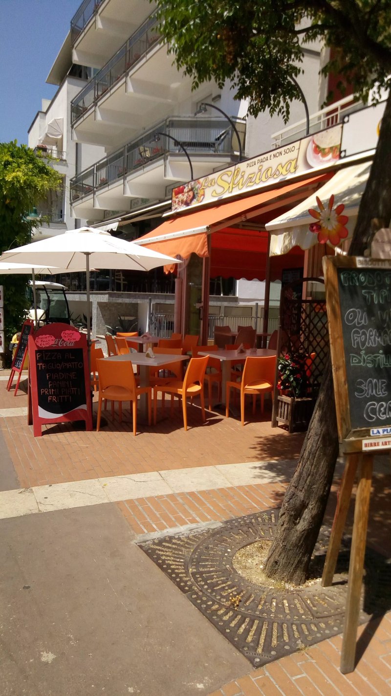 La Sfiziosa Pizzeria e Piadineria