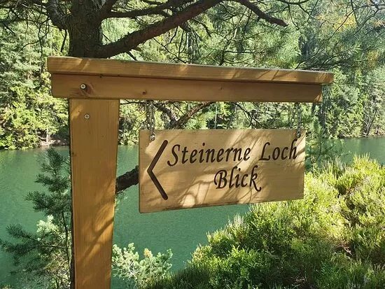 Steinerne Loch Blick