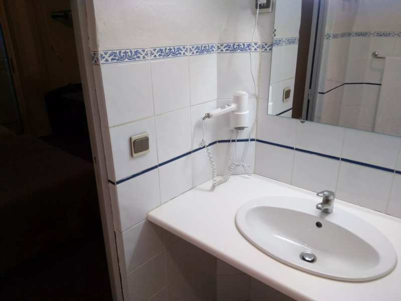 Logis Hotels - Hotel Le Relais des Garrigues