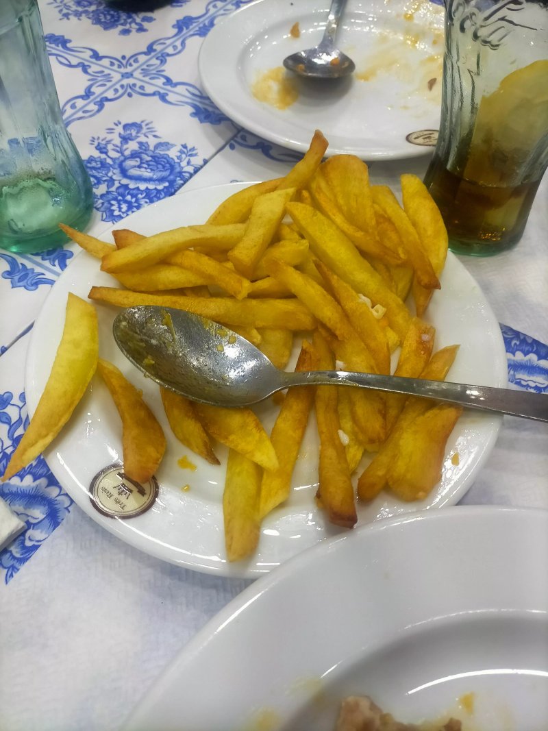 Petisqueira Tres Reis