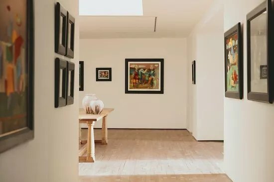 Browns Gallery