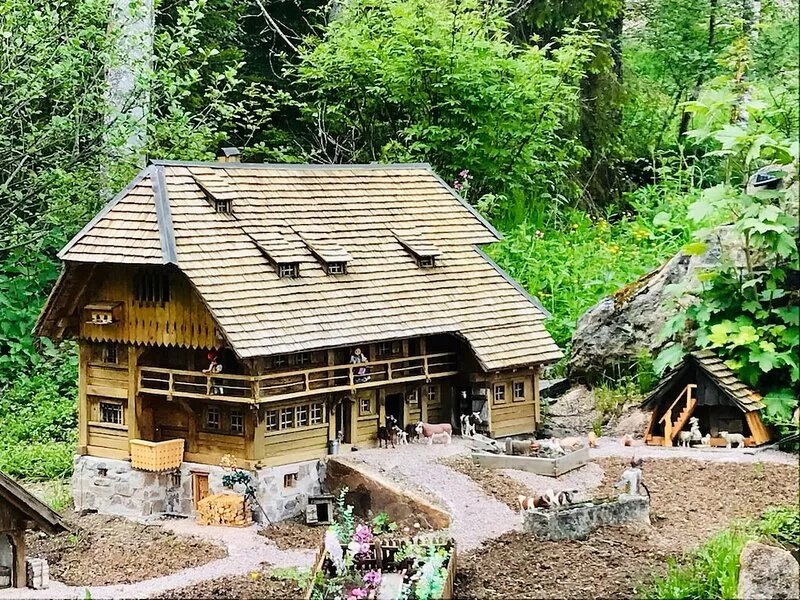 Luxurious, family-friendly 5⭐ Boutique Design Holiday Home, Black Forest