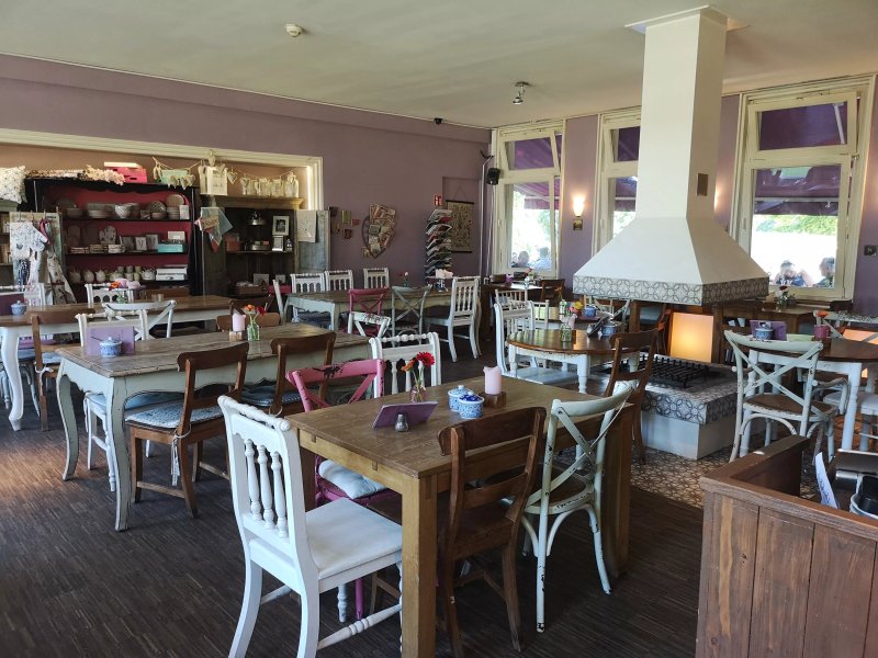 Cafe Elise