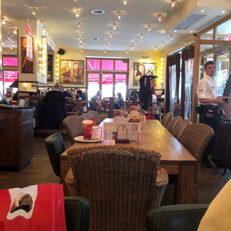 Cafe Extrablatt