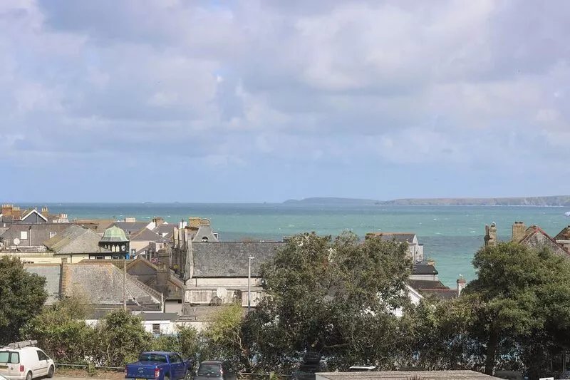 THE MORDON, pet friendly, country holiday cottage in Newquay