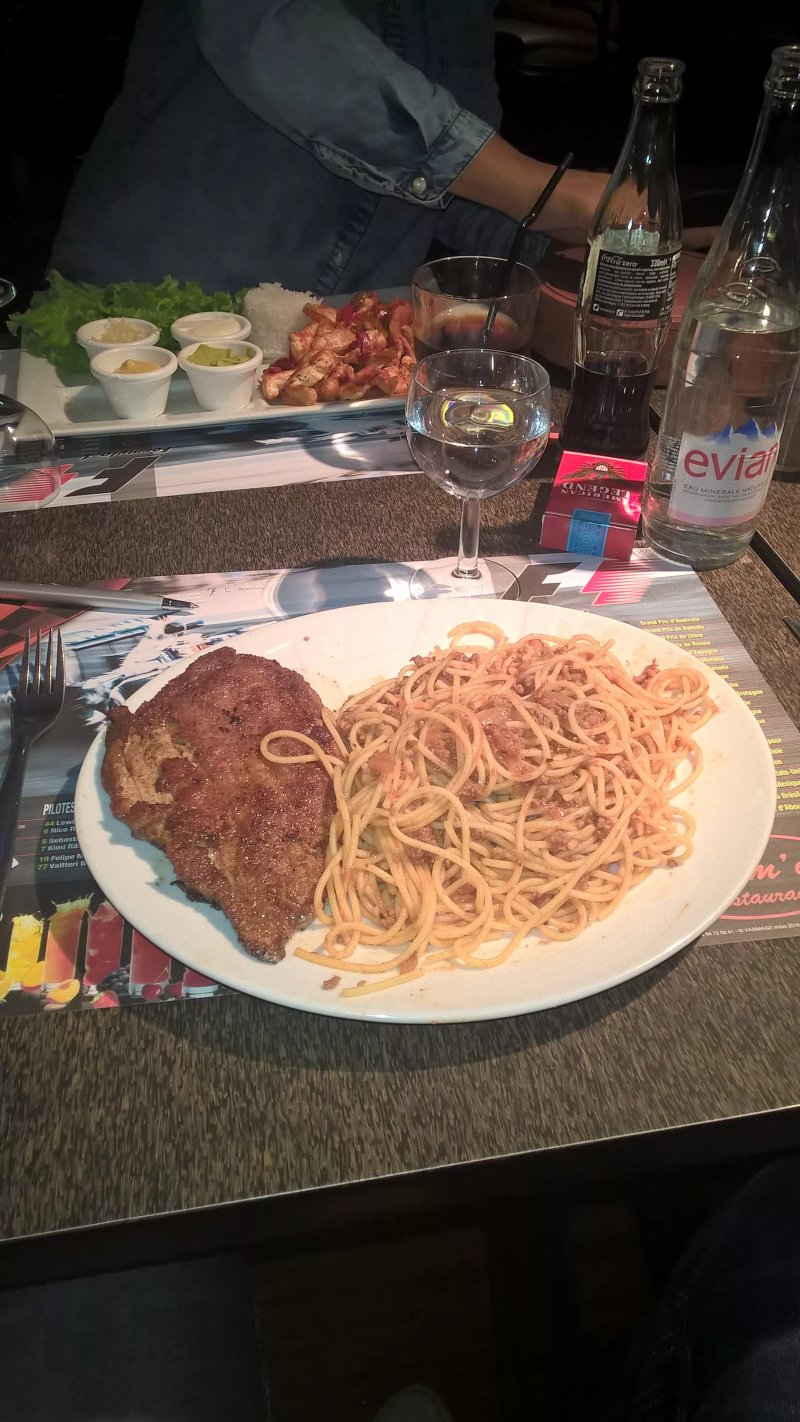 Warm Up Restaurant