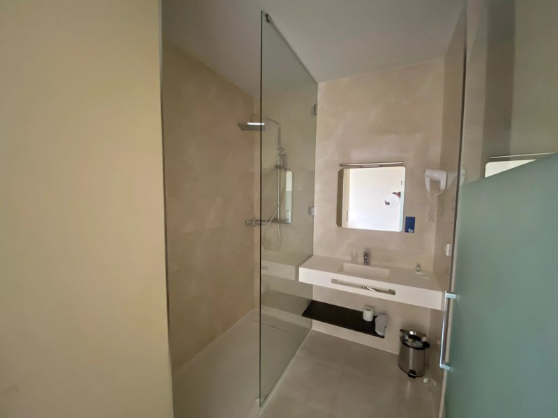 OYO Hotel Route 42