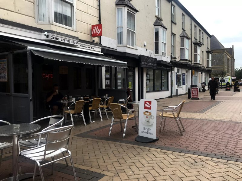 Zayn's Coffee Shop