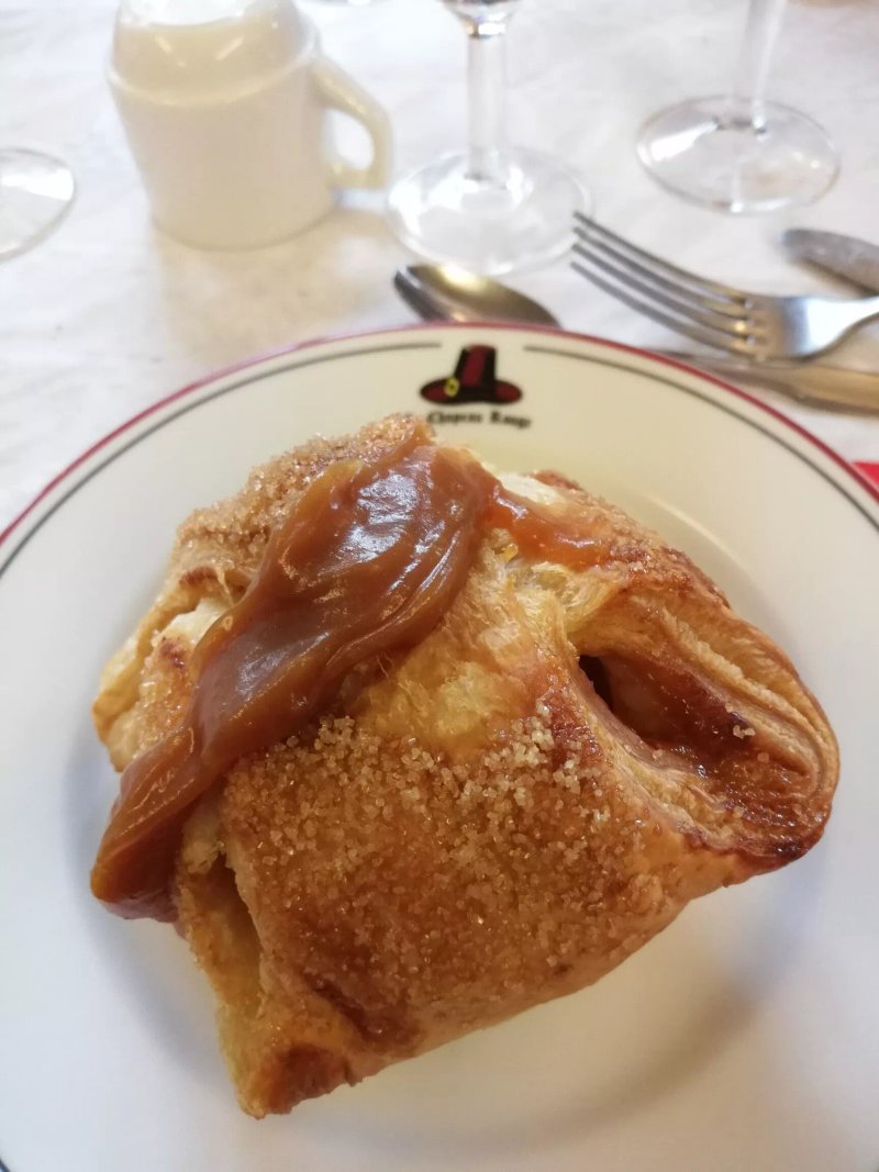 Hotel Le Relais Du Chapeau Rouge