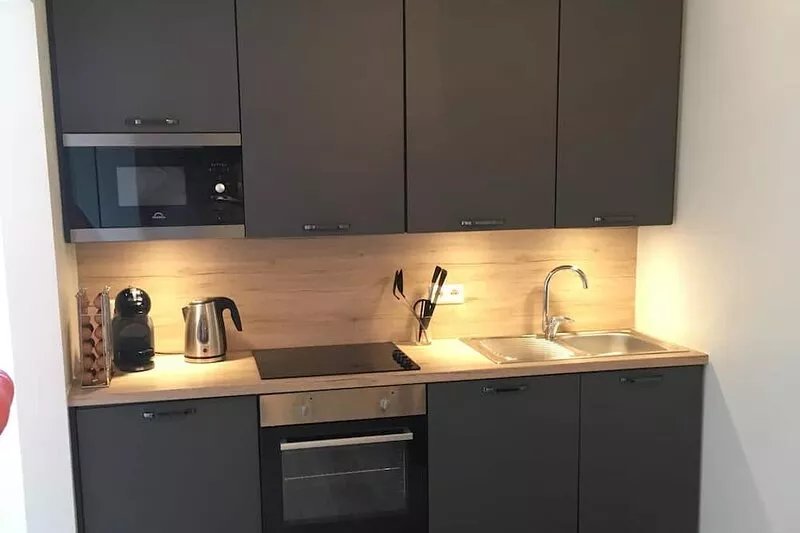 Great city center apartment by parliament square