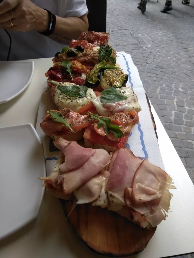 Antiche Mura - Pizzeria Da Asporto