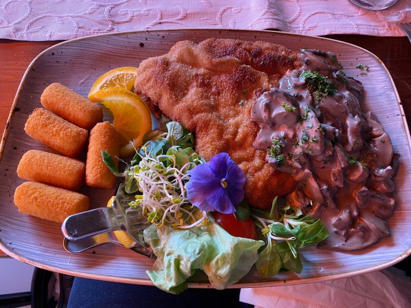 Pension & Gaststaette Zur Grafschaft