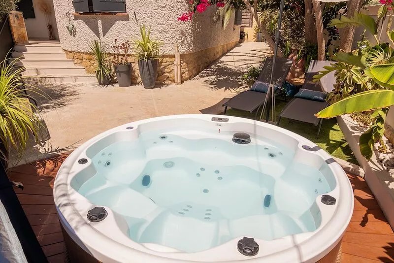 L'Oursinade - Jolie maison avec Jacuzzi et jardin