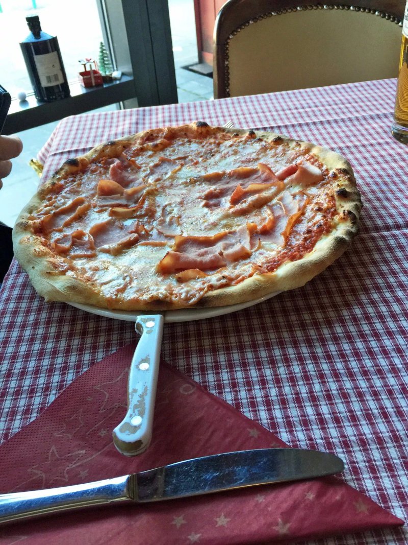 La Piazza im Unterbrau