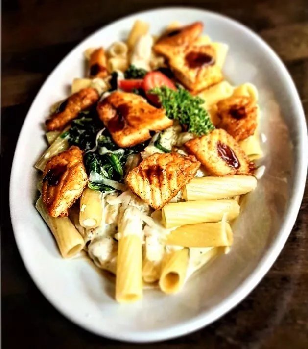 Bistro Madeleine & La Cabana Cantina