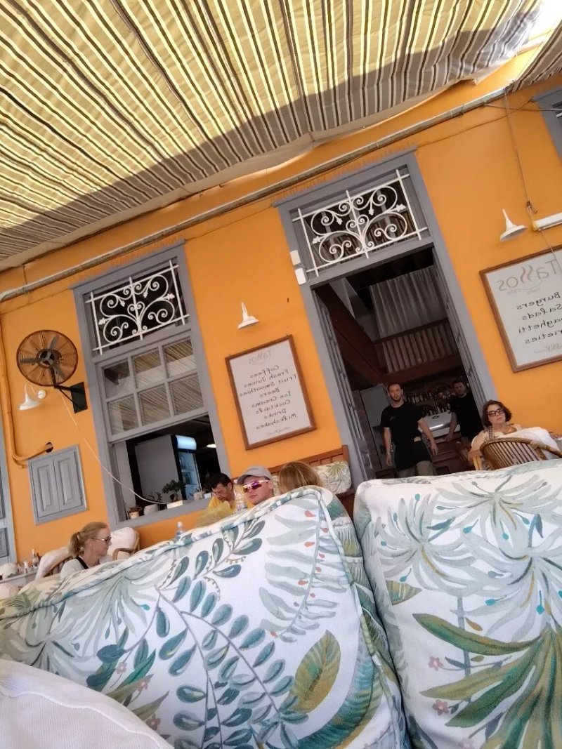 Tassos Cafe