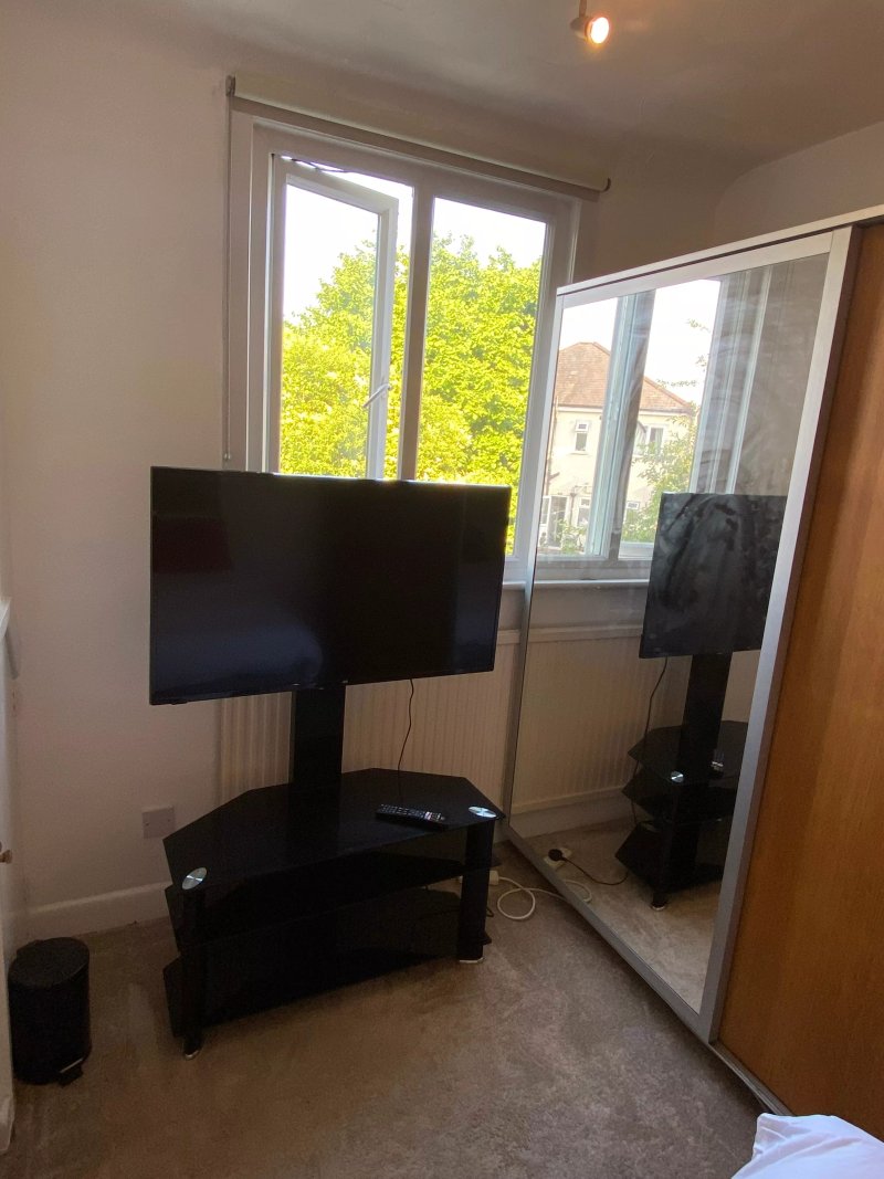 Spacious Single And Double Bedroom In Southampton With Free Parking