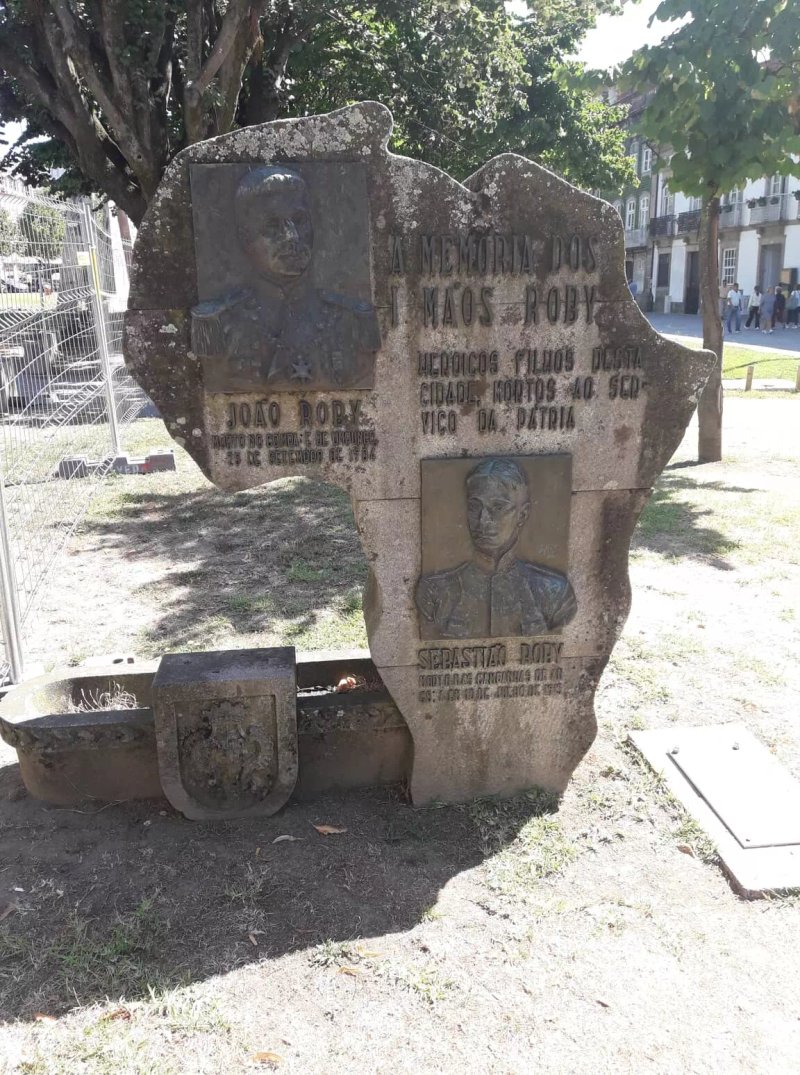 Memorial Aos Irmaos Roby