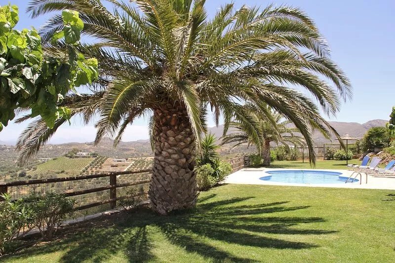 Villa with sea and mountain views, private pool and large garden