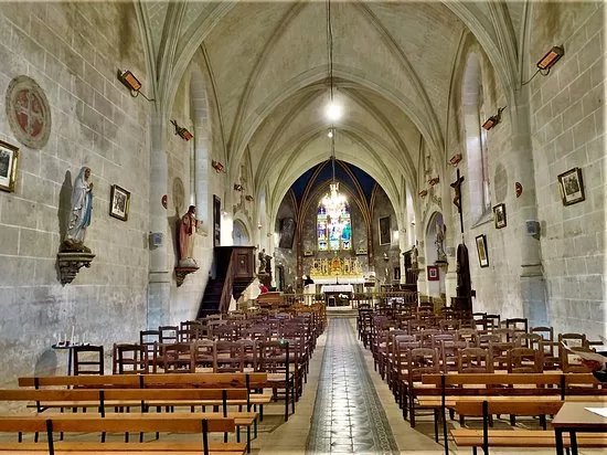 Eglise Saint-Pierre Saint-Paul a Dissay