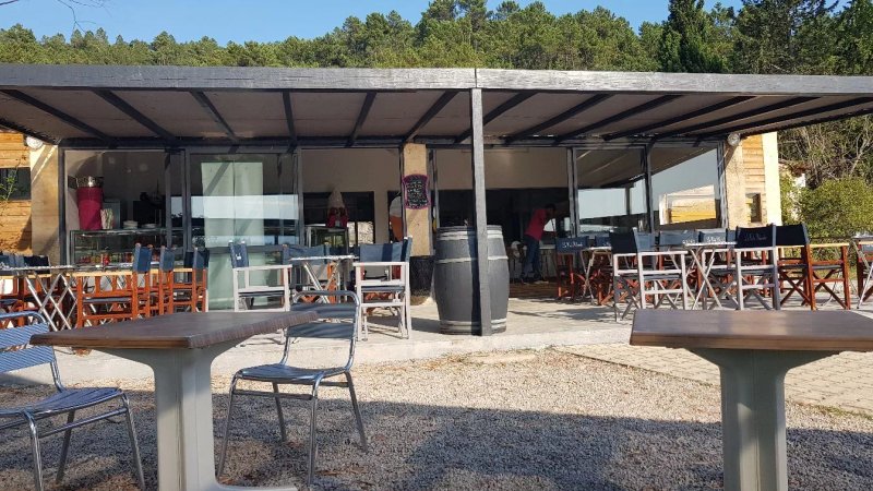 Le Lac Restaurant