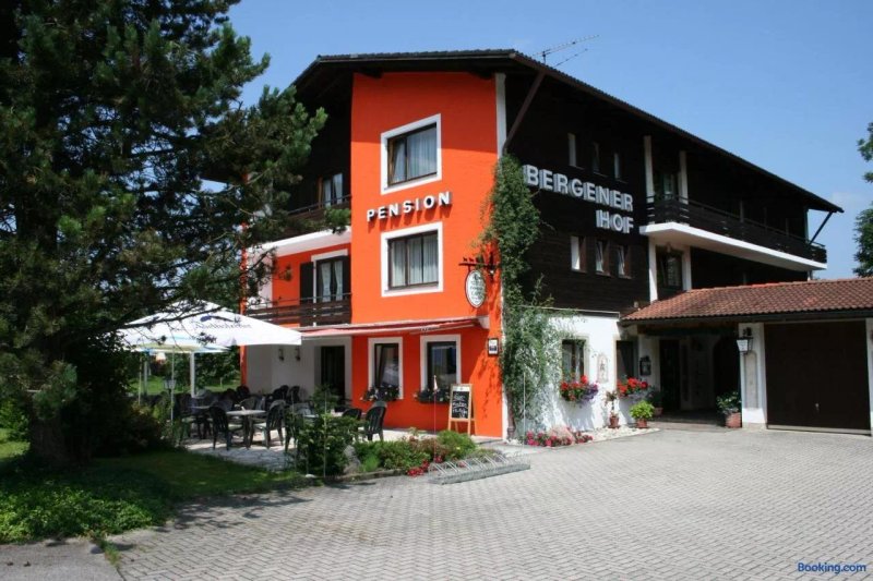 Bergener Hof Cafe & Pension