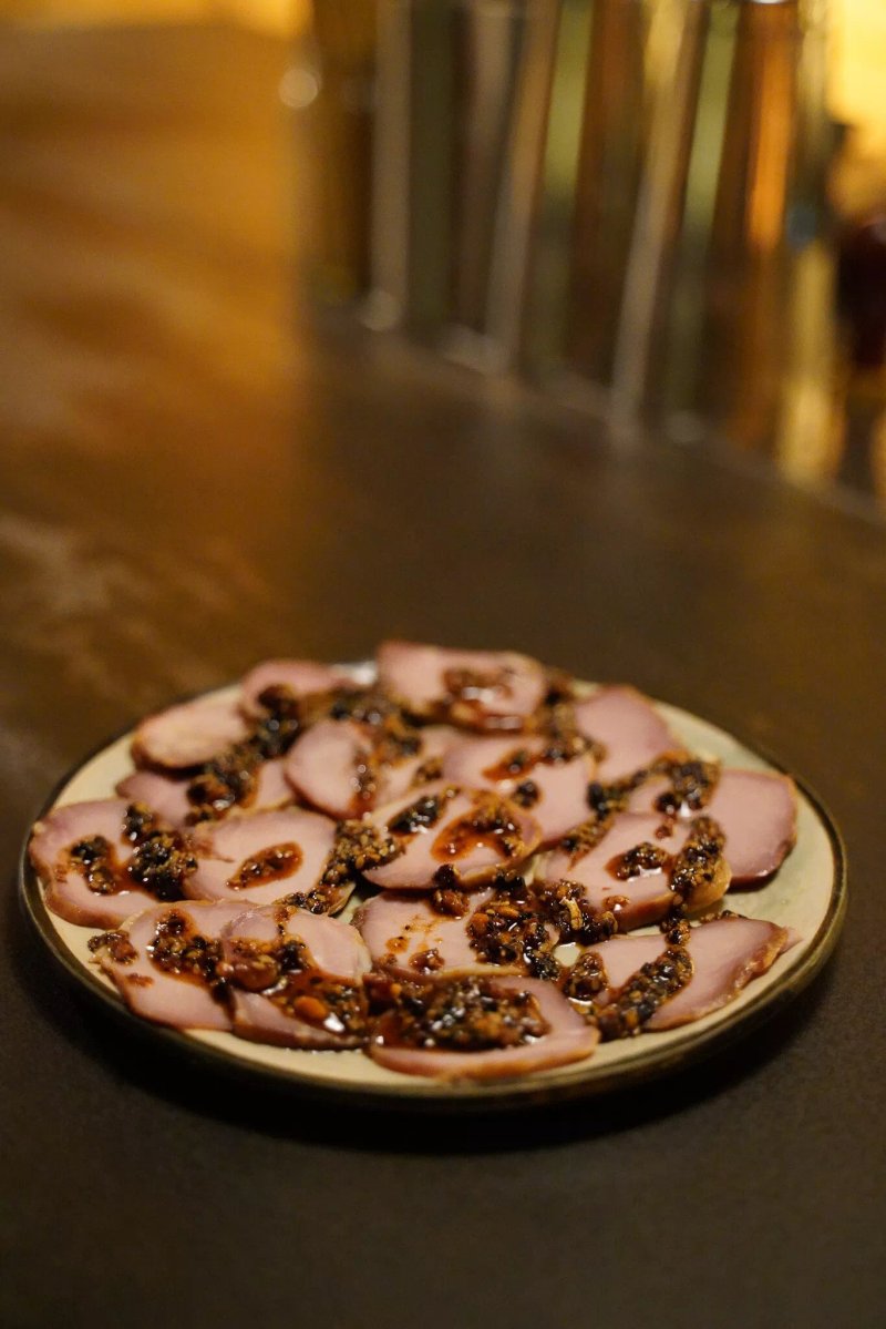 Le Quatrieme Tiers, Bar a Cocktails & Spiritueux