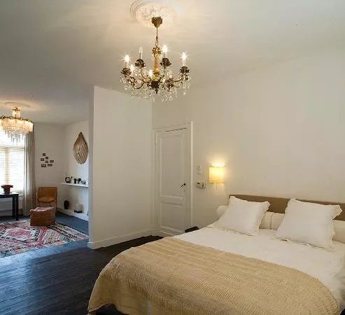 Antwerp B&B