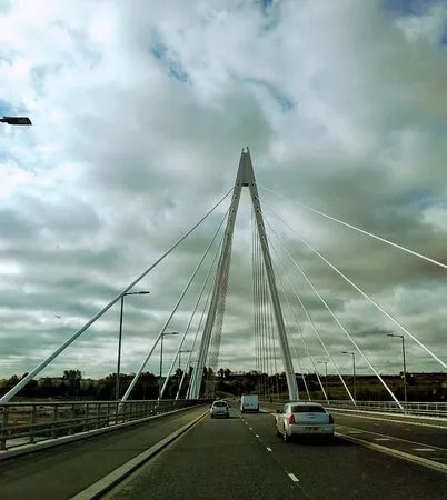 Northern Spire Bridge