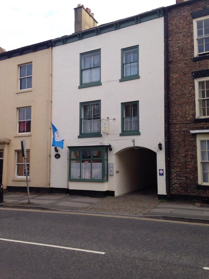 Ebor Mount Guest House