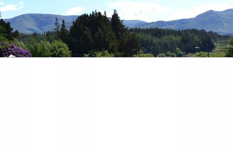 The Kylemore Pass Hotel & Restaurant