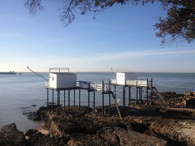 new architect villa with large terrace and patio 800 m from the sea