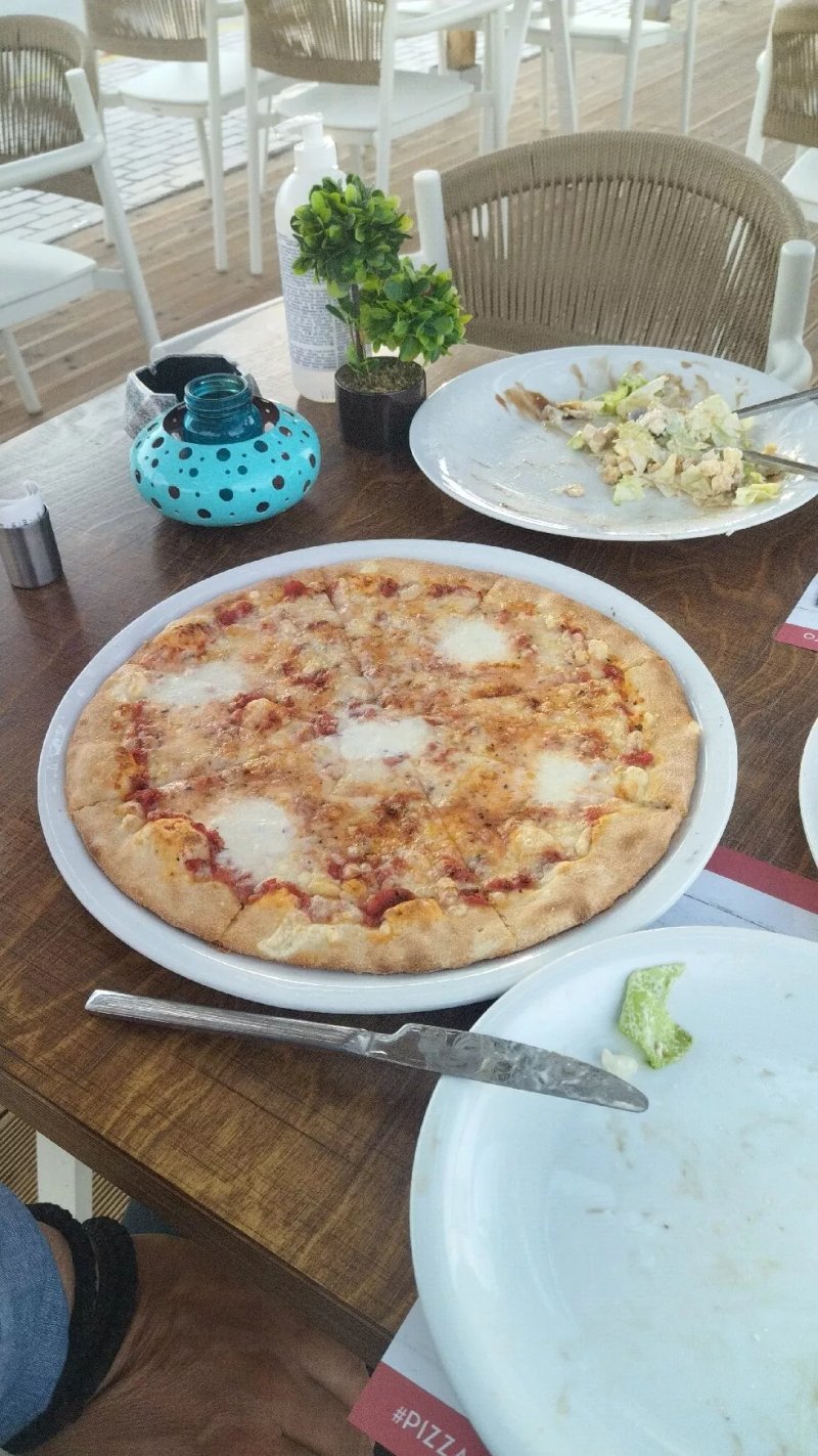 Almyra Restaurant Pizza Bar