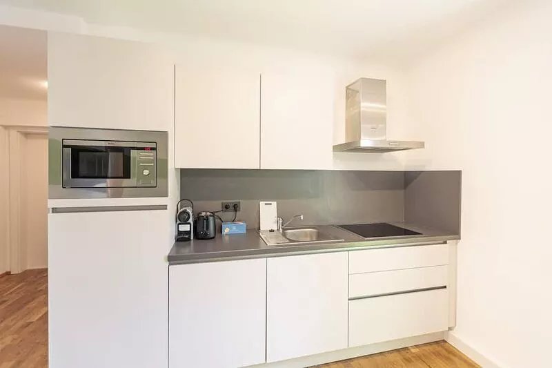 Apartment for up to 10 people