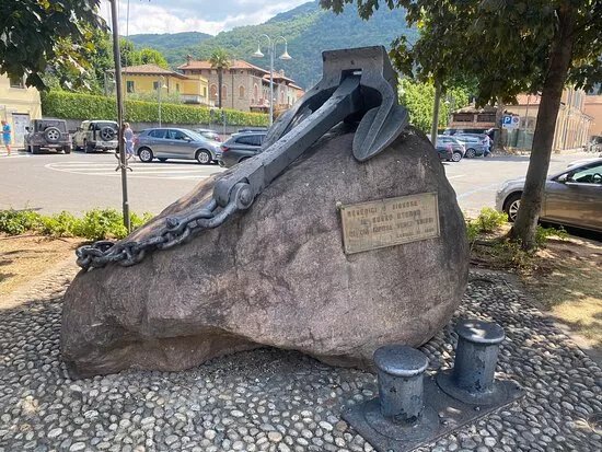 Monumento ai Marinai