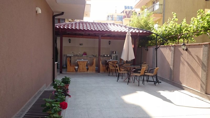 Guest House Donchevi