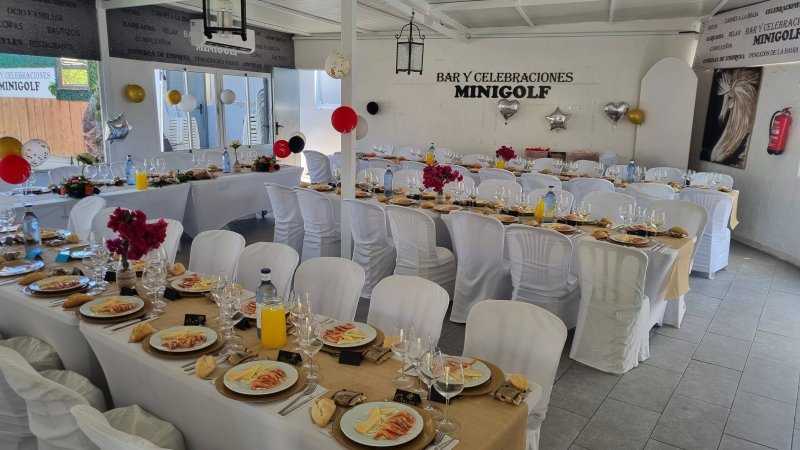 Bar y Celebraciones Minigolf