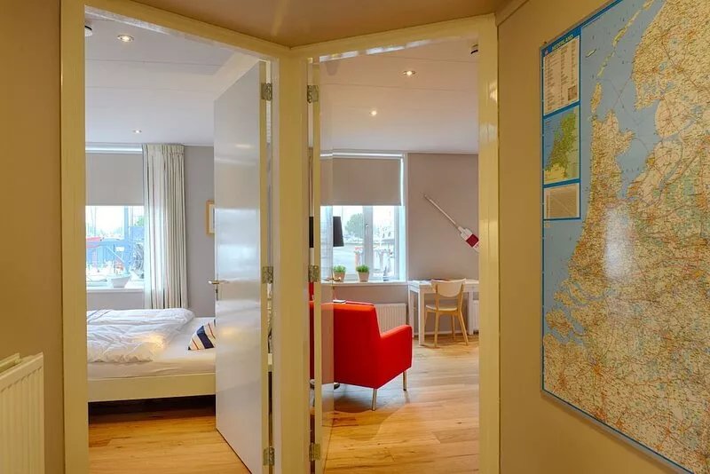 2 people, 23 m2, private bathroom, harbor view, with terrace