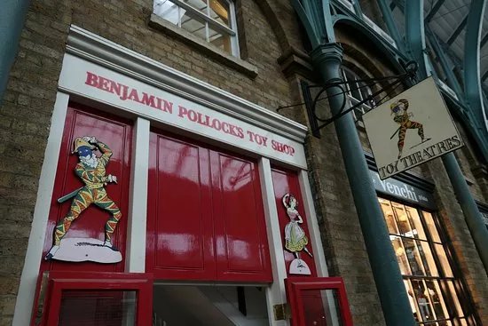 Benjamin Pollock's Toyshop
