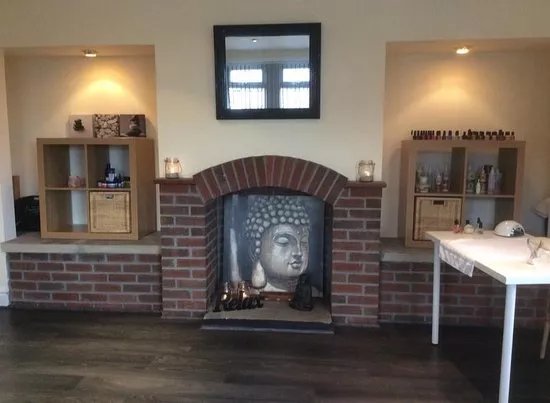 The Valley Beauty & Holistic Rooms
